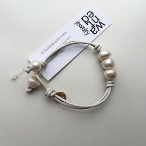 NWT WANTED JEWELRY 2-Strand Leather Fresh Water Pearls Women's Bracelet, White